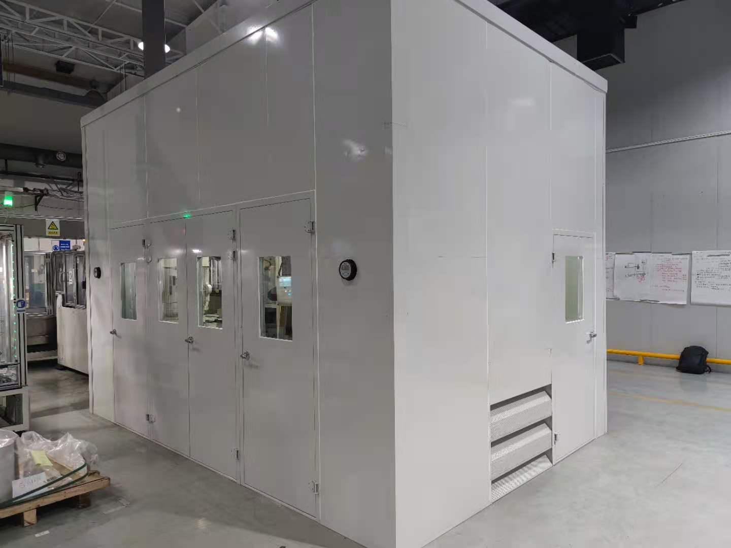 濱特爾水處（chù）理車間設備隔音房項目