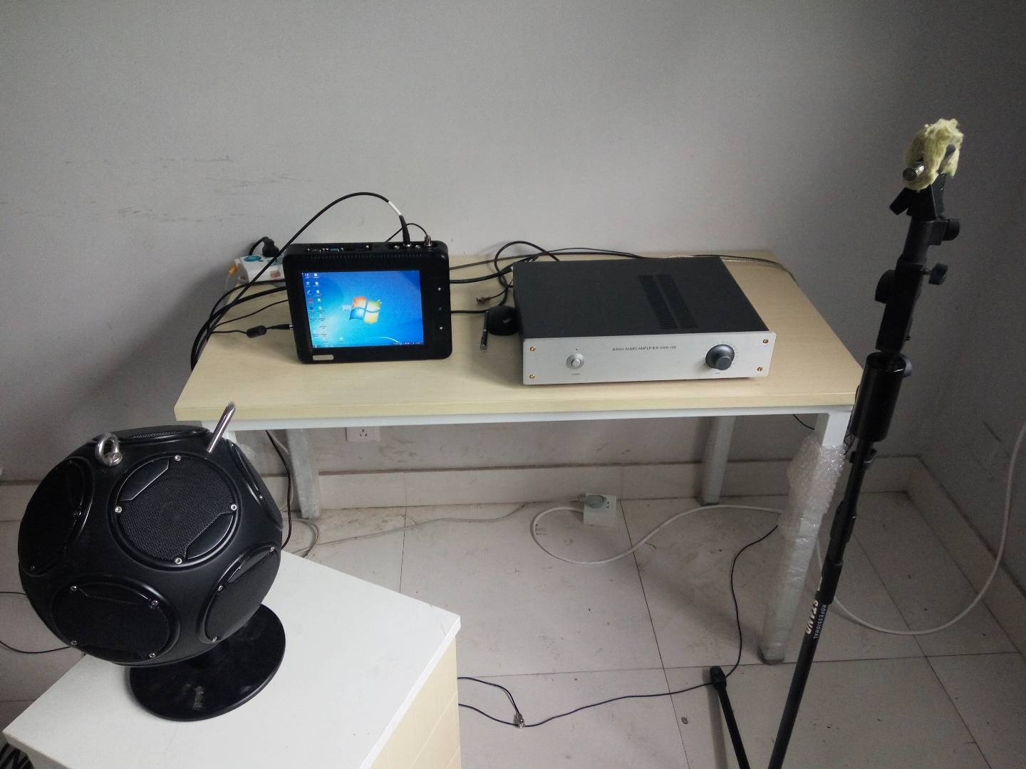 某研究所振動噪聲測試（shì）設備供應